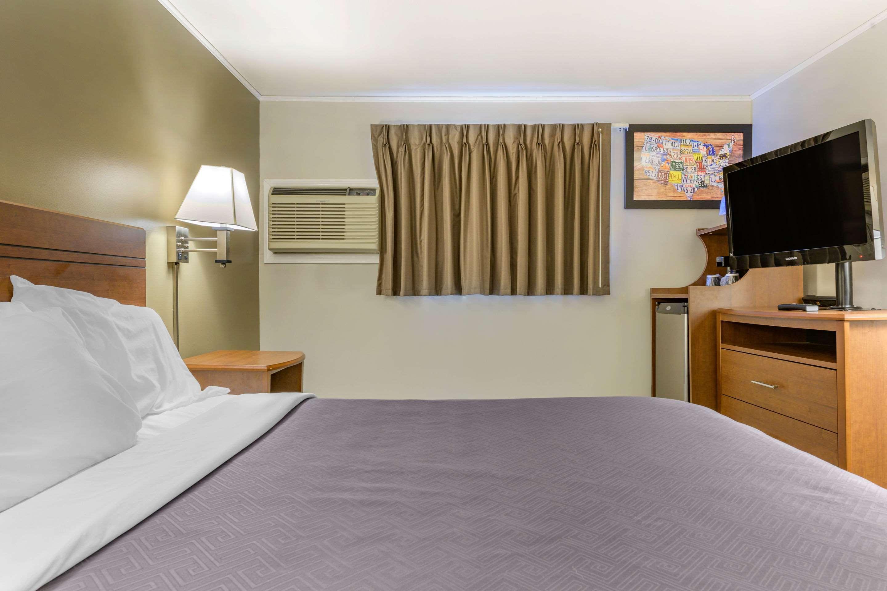 Econo Lodge Bellefonte I-99 Extérieur photo