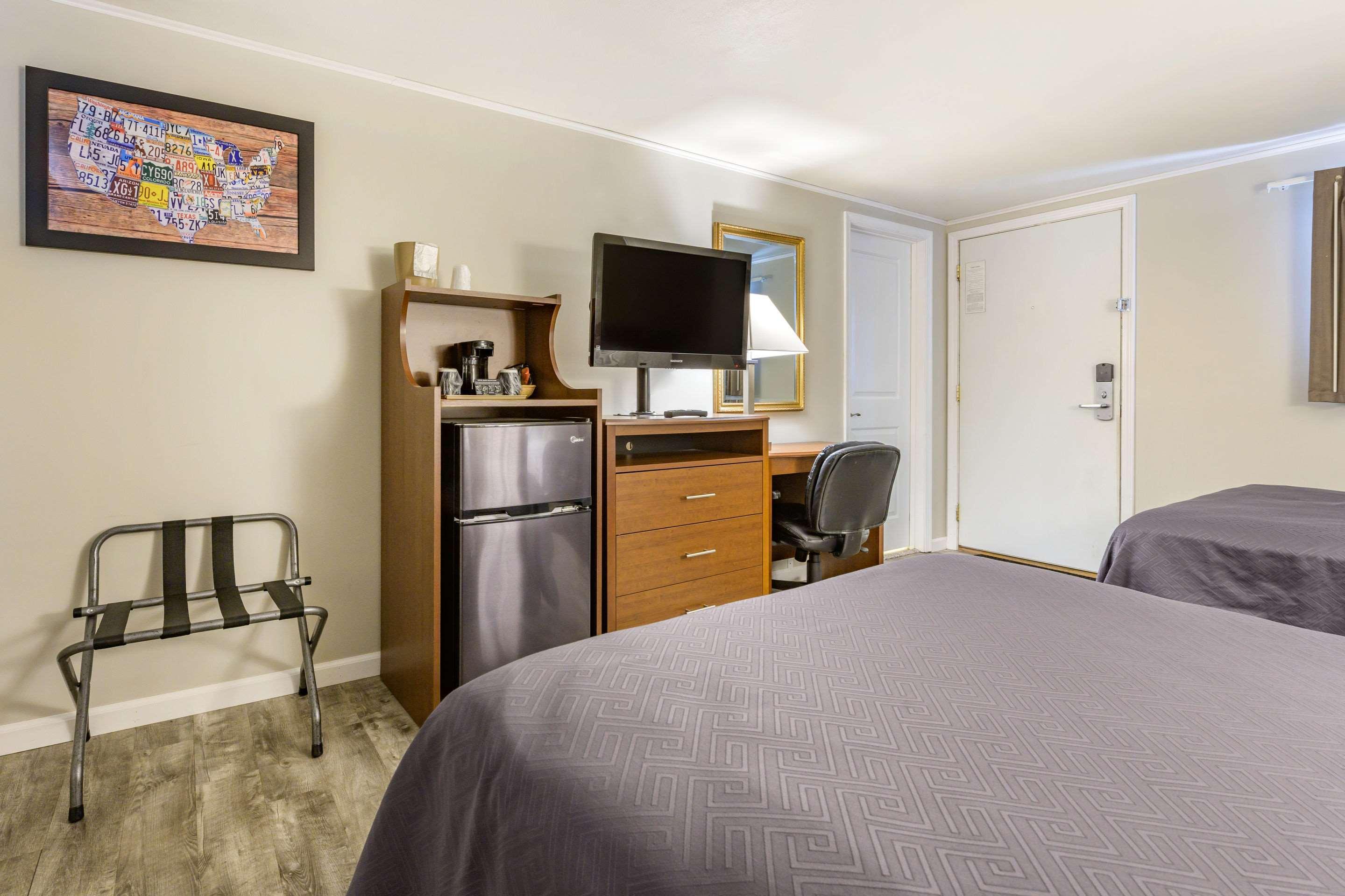 Econo Lodge Bellefonte I-99 Extérieur photo