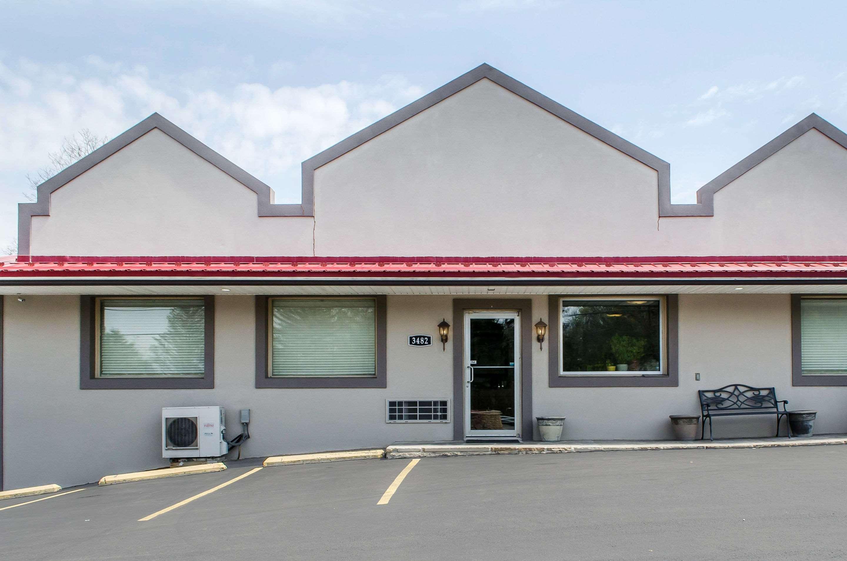 Econo Lodge Bellefonte I-99 Extérieur photo
