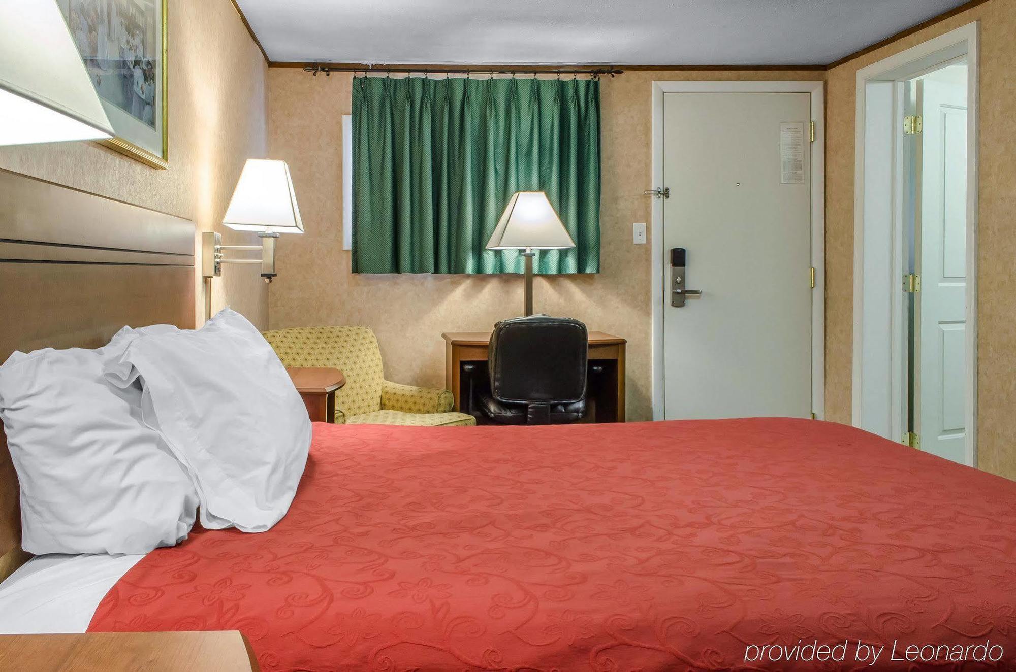 Econo Lodge Bellefonte I-99 Extérieur photo